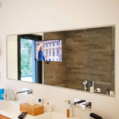 Miroir-pour-écran-télé-mirroview-dos-Miroiteries-dubrulle