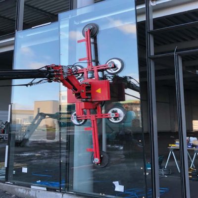 minigrue-installation-vitrage-mur-rideau-Miroiteries-Dubrulle