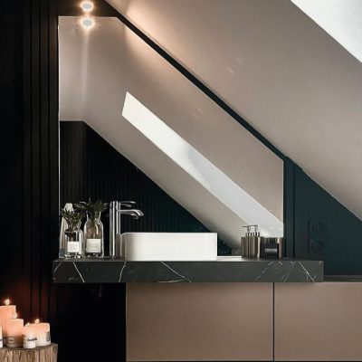 miroir-mon-appartement-lillois-salle-de bain-soupente-forme-sur-mesure-Miroiteries-dubrulle