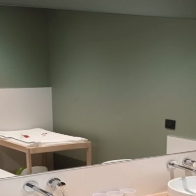 miroir-rectangle-salle-de bain-verre-avec-film-de-sécurité-au-dos-sur-mesure-Miroiteries-dubrulle