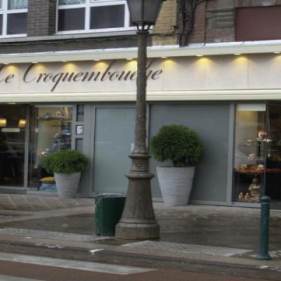 vitrine-devanture-restaurant-verre-feuilleté-sécurité-Miroiteries-Dubrulle